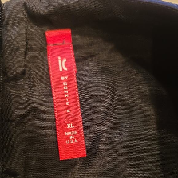 Evening Formal Dress - Picture 3 of 9